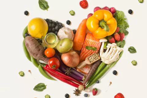 Gesundes Herz aus Obst und Gemüse